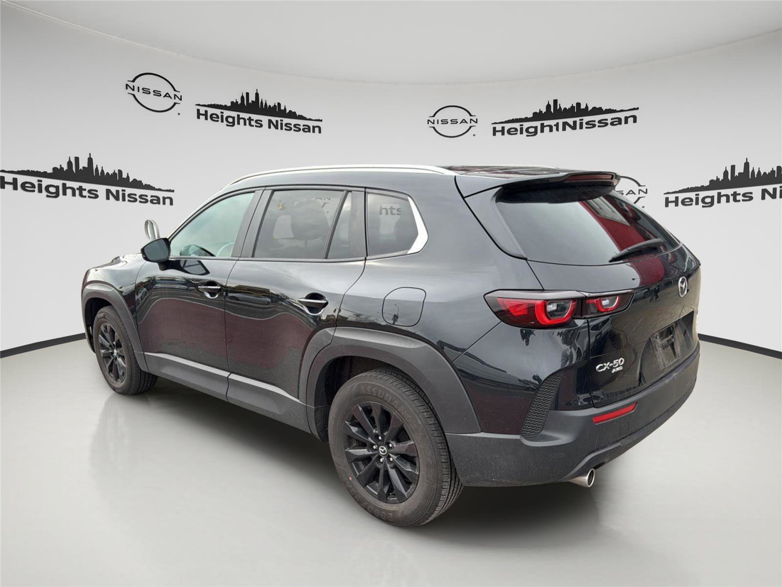 Used 2025 MAZDA CX-50 AWD 2.5 S w/ Preferred Package image 2