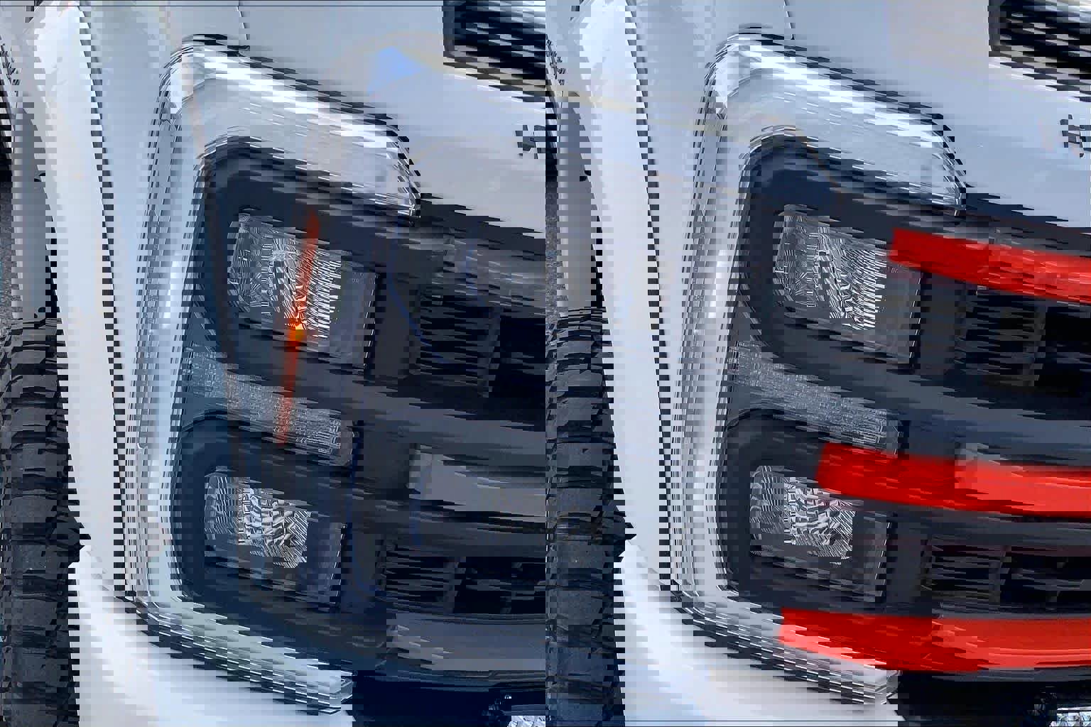 New 2026 Ford F250 Lariat w/ Black Appearance Package image 13