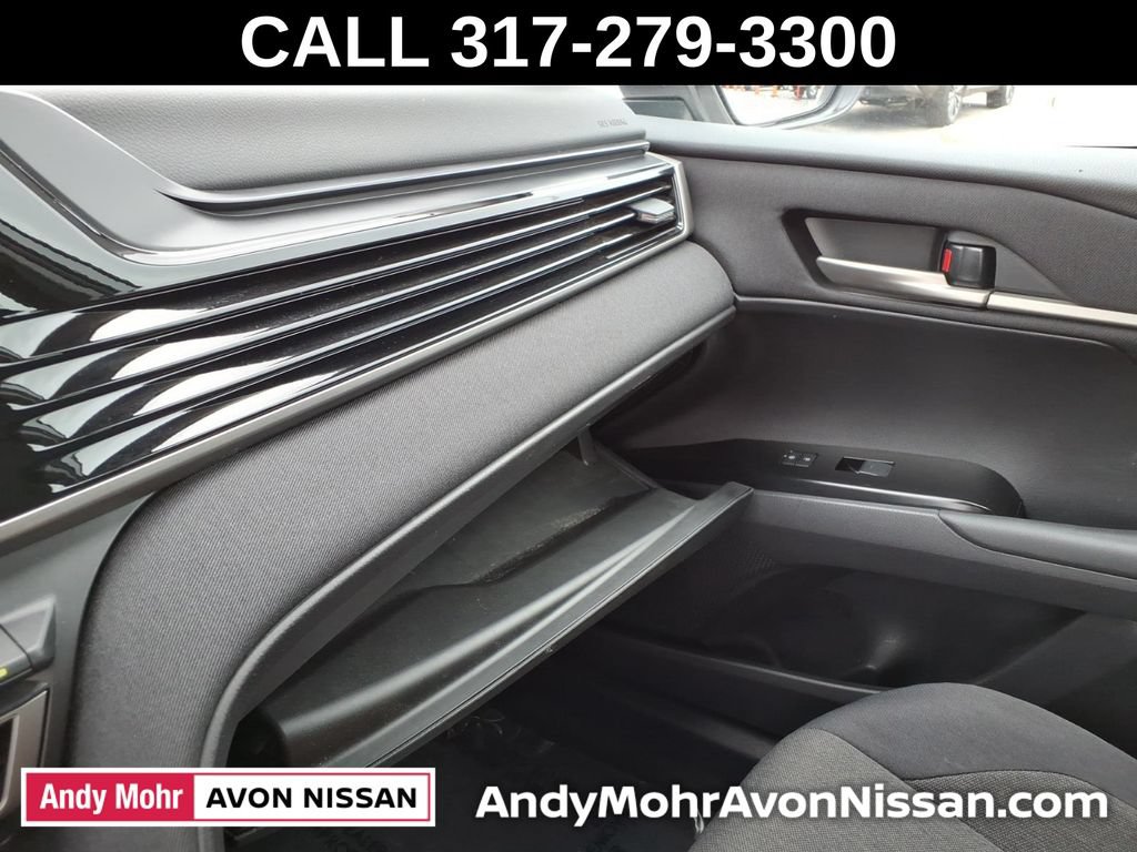 Used 2025 Toyota Camry LE FWD image 35