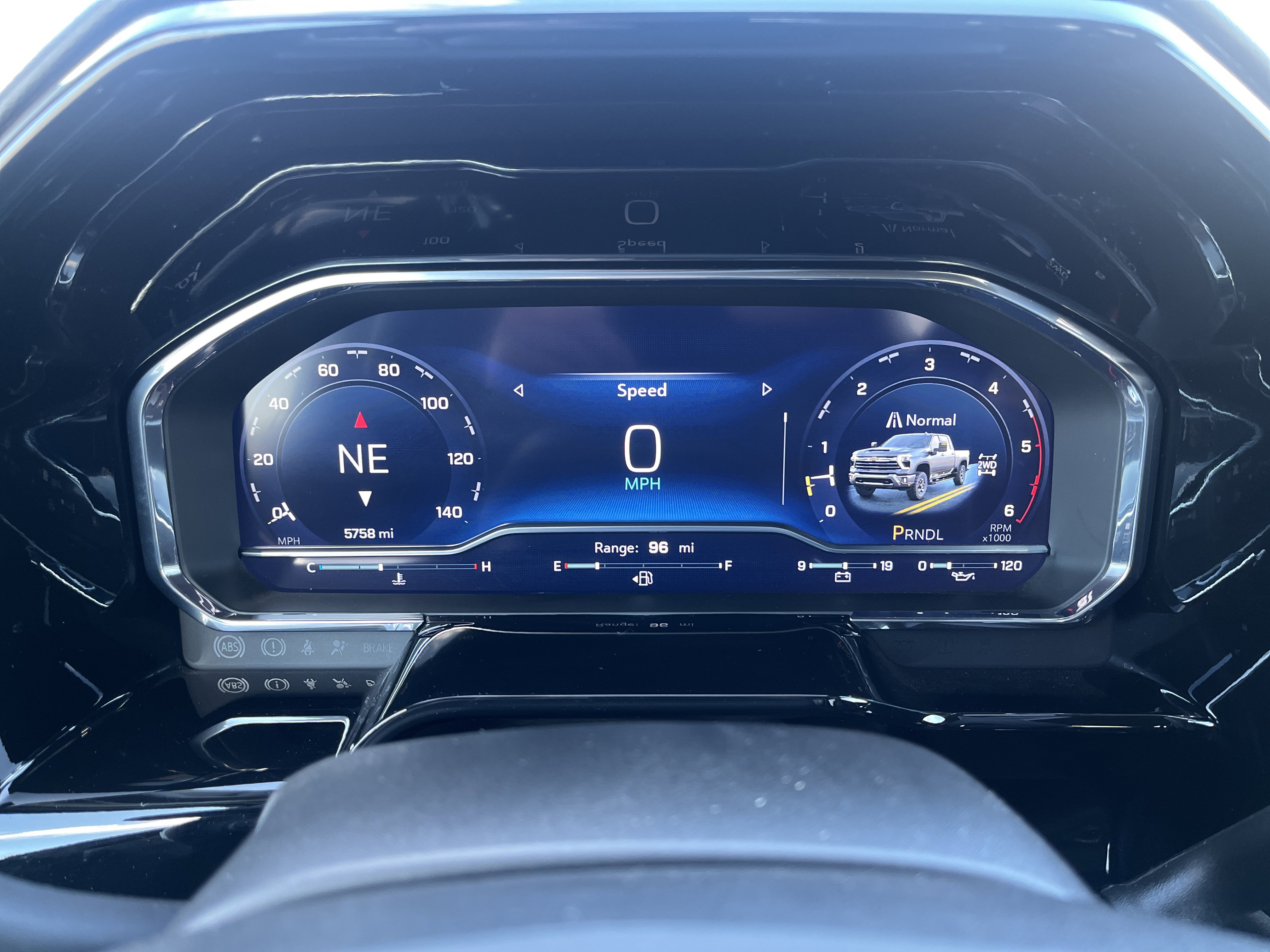 Used 2025 Chevrolet Silverado 2500 LT image 18
