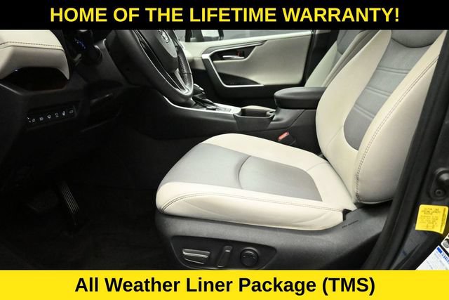 Used 2021 Toyota RAV4 Limited AWD/4WD image 14