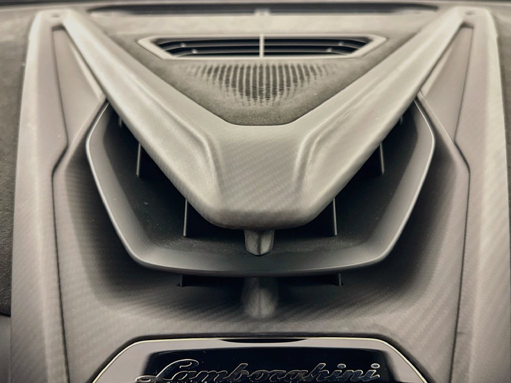 Used 2024 Lamborghini Revuelto AWD/4WD image 26