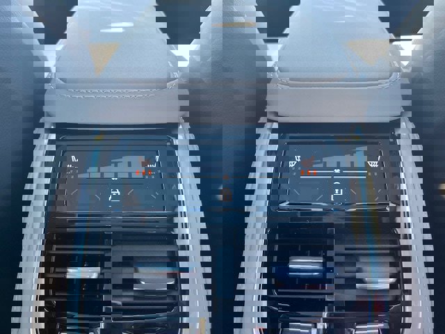 New 2026 Volvo XC90 B6 Plus w/ Protection Package Premier image 5