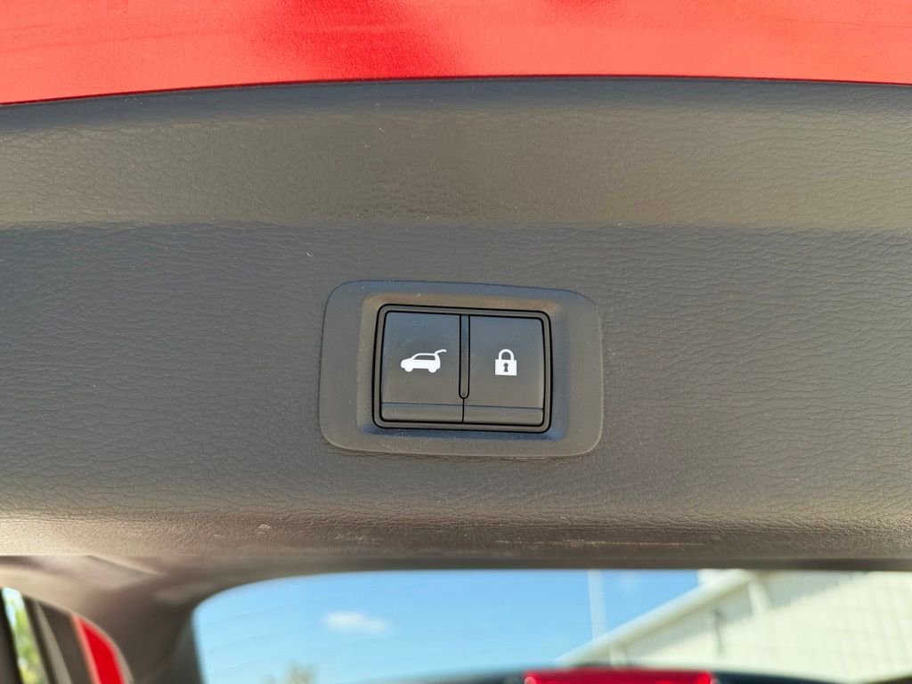 Used 2023 Mitsubishi Outlander SE FWD image 29