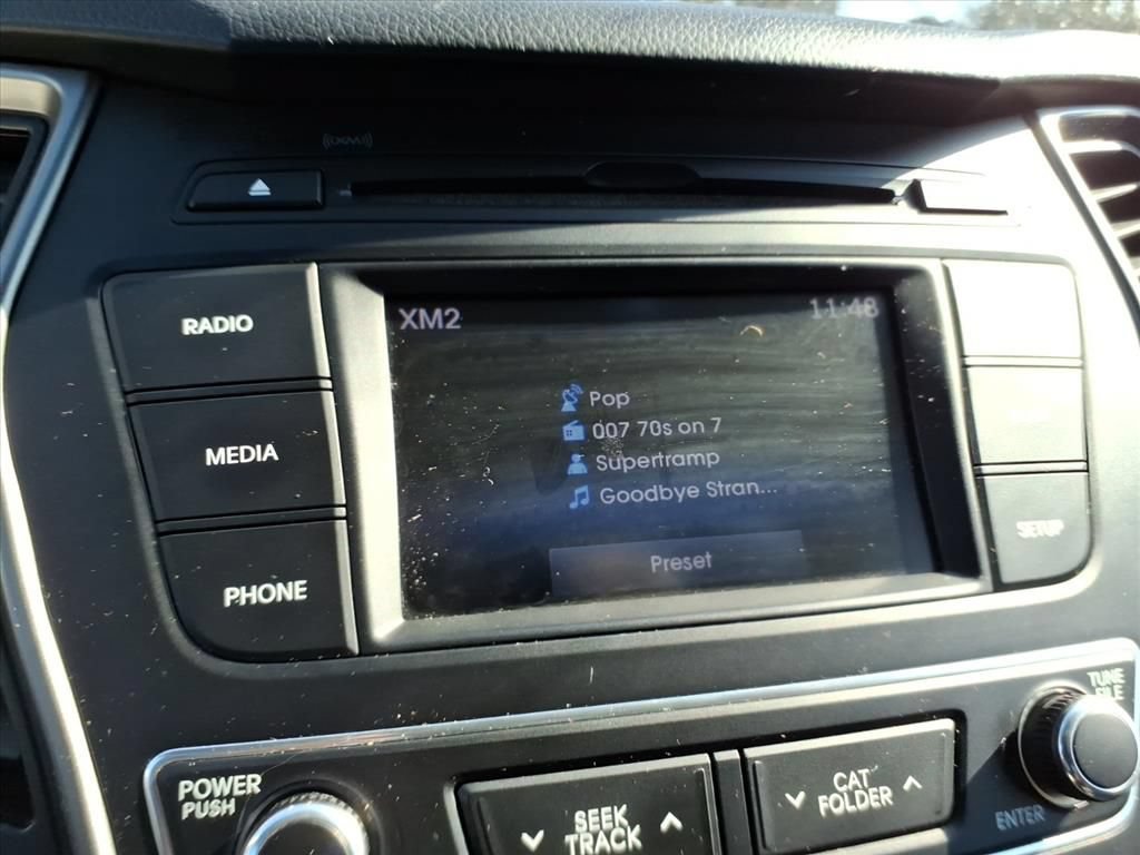 Used 2017 Hyundai Santa Fe Sport AWD/4WD image 11