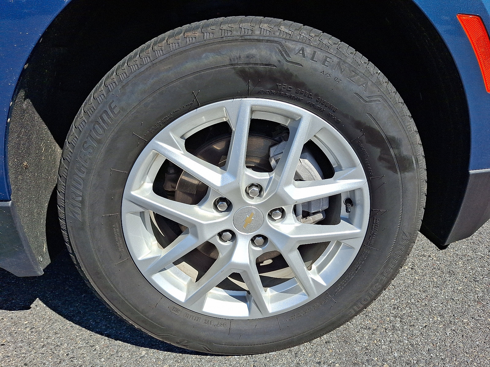 Certified 2024 Chevrolet Equinox LS w/ LS Convenience Package image 8