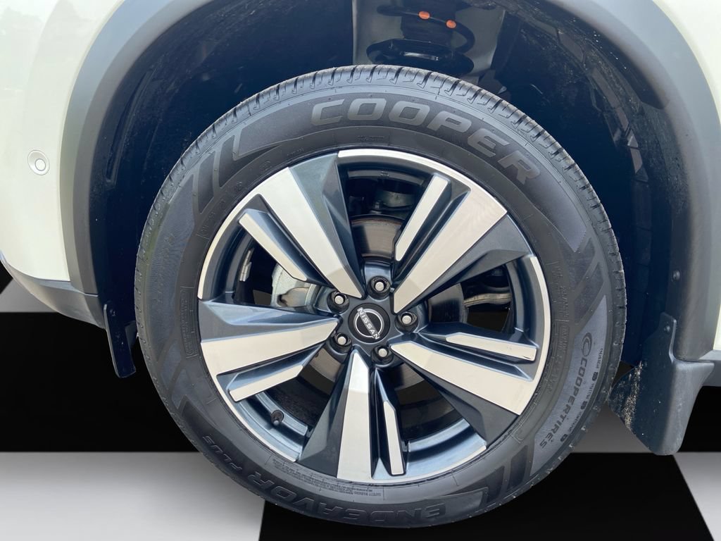 Used 2023 Nissan Rogue SL w/ SL Premium Package AWD/4WD image 14