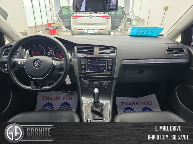 Used 2019 Volkswagen Golf Alltrack SEL image 12