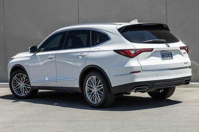 Used 2023 Acura MDX SH-AWD w/ Advance Package image 3
