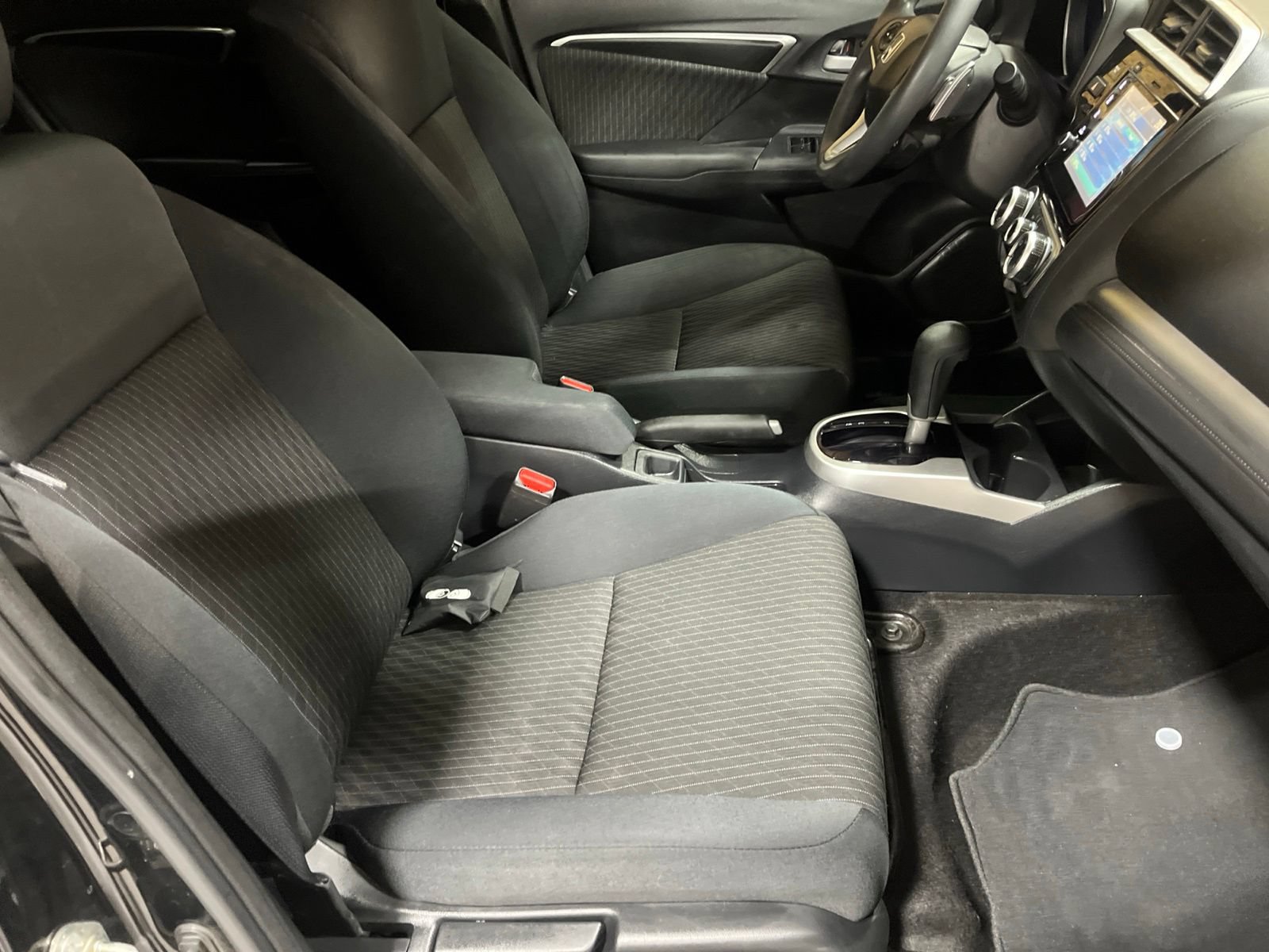 Used 2018 Honda Fit EX image 15