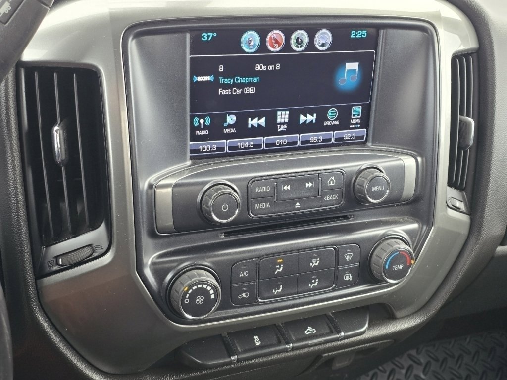 Used 2018 Chevrolet Silverado 1500 LT image 22