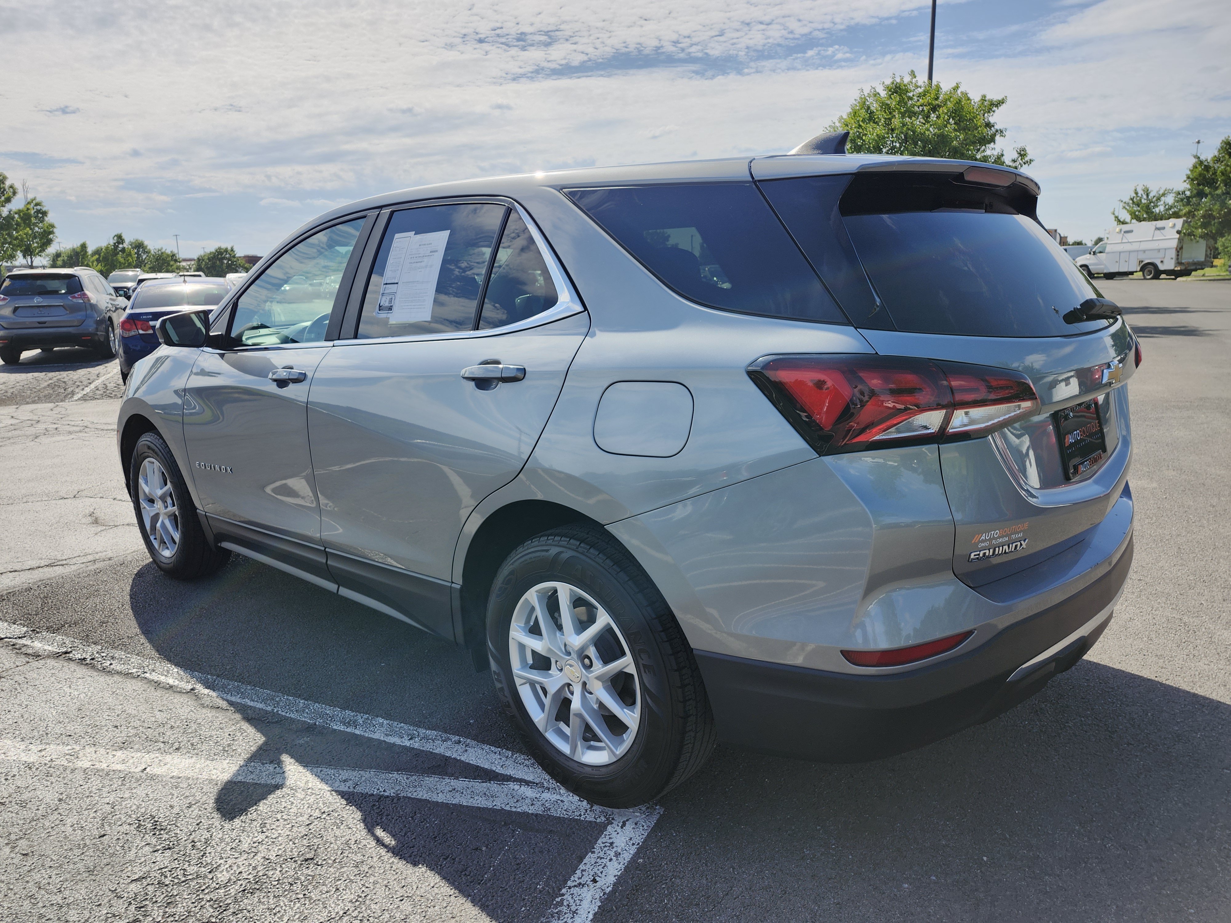 Used 2023 Chevrolet Equinox LT FWD image 13