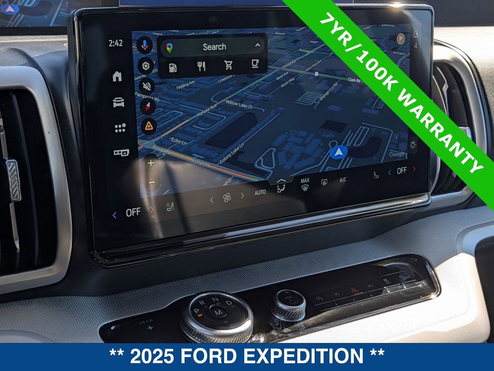 Certified 2025 Ford Expedition Active image 33