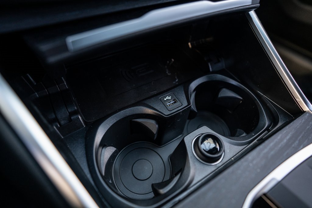 New 2026 BMW 330i xDrive Sedan w/ M Sport Package image 29