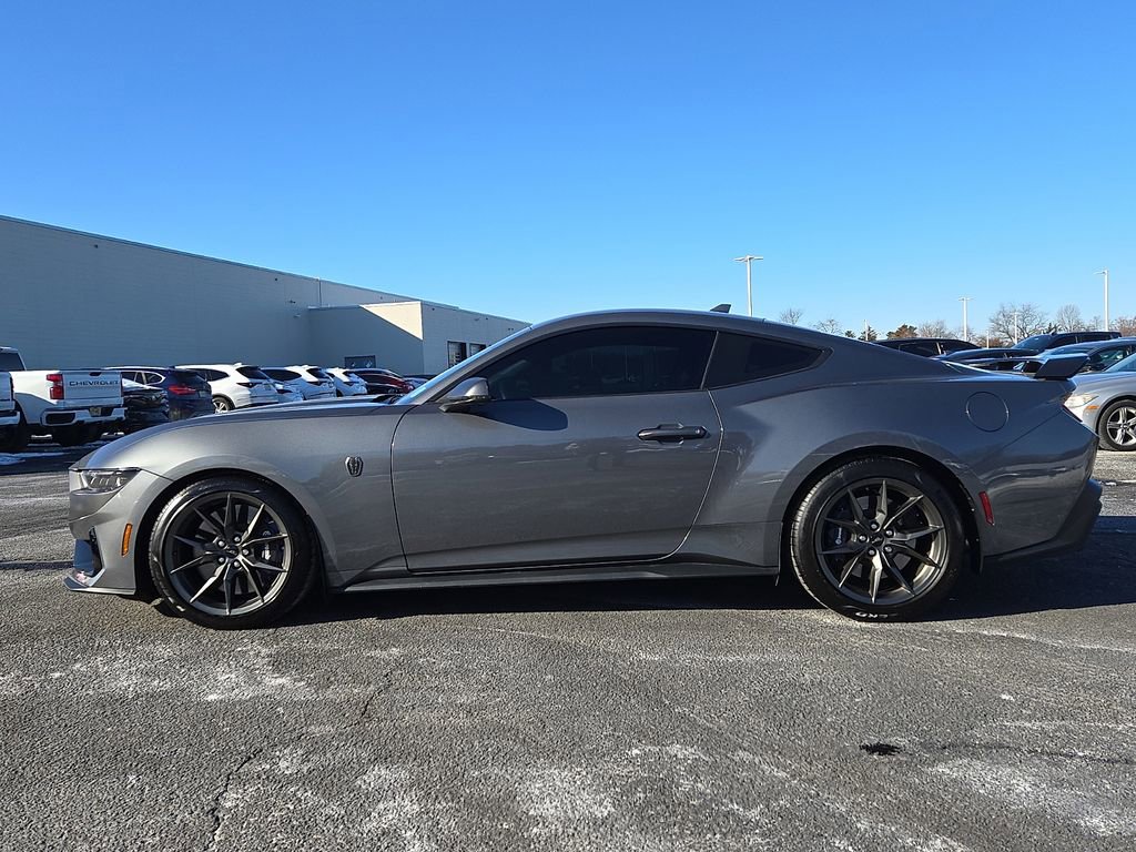 Used 2025 Ford Mustang Dark Horse image 7
