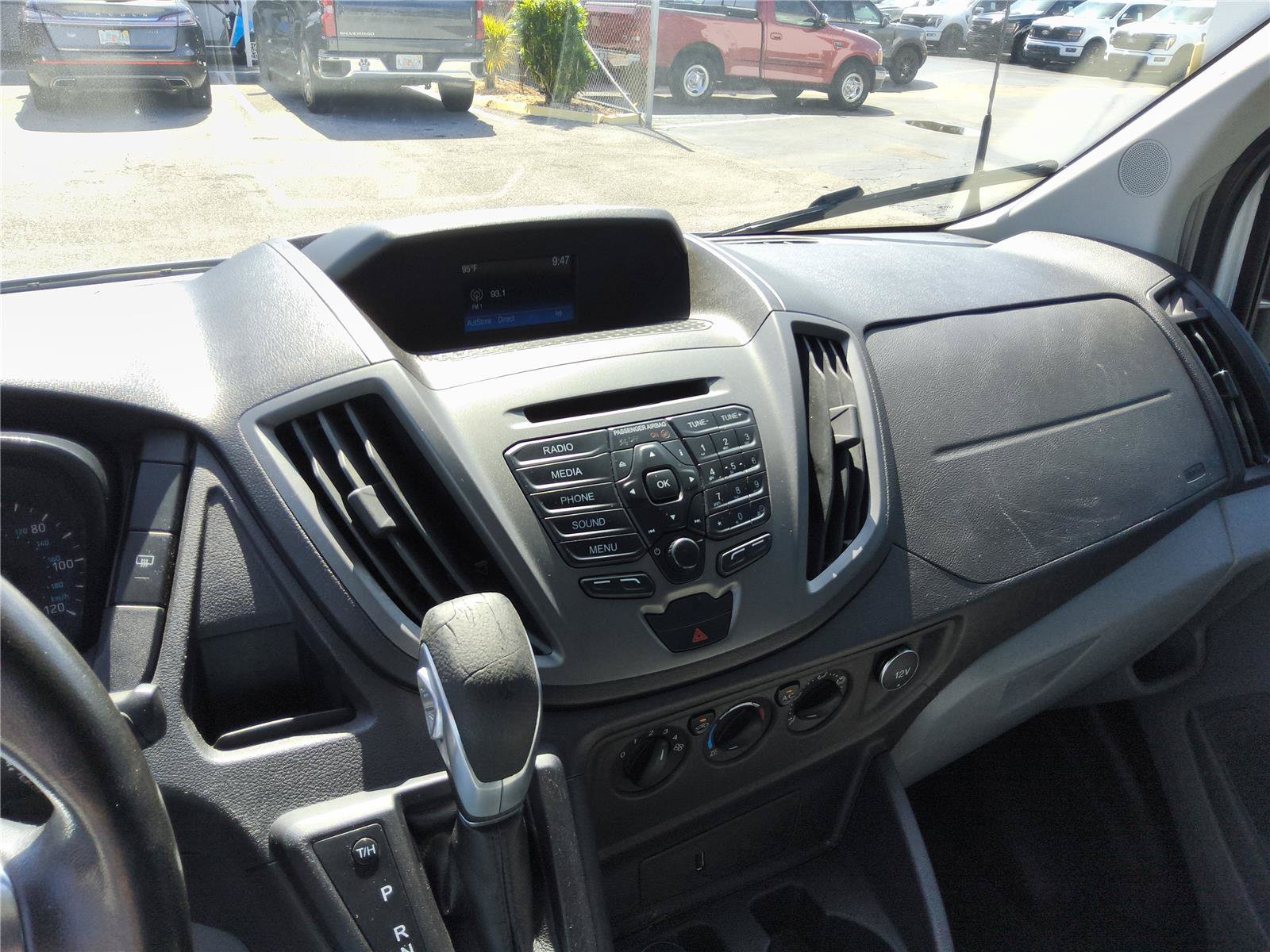 Used 2017 Ford Transit 250 148 Medium Roof RWD image 22