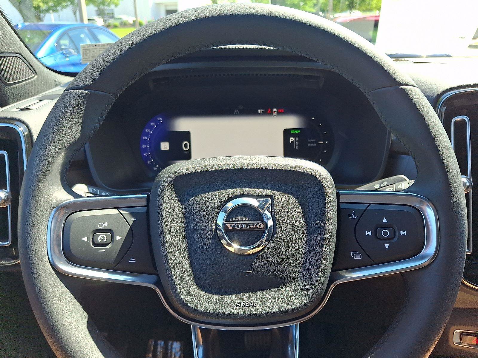 Certified 2023 Volvo C40 P8 Recharge Ultimate w/ Protection Package Premier AWD/4WD image 20