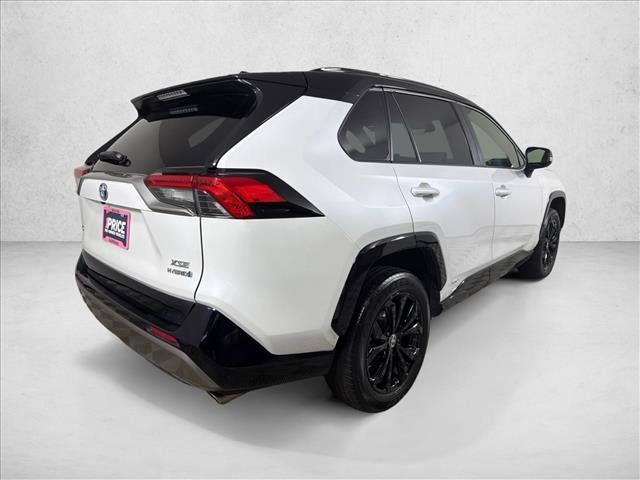 Used 2023 Toyota RAV4 XSE AWD/4WD image 4