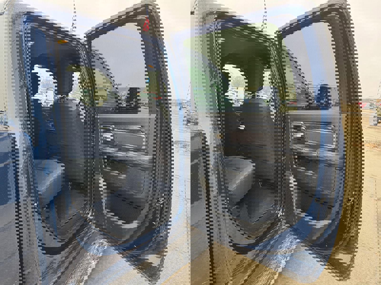 Used 2024 RAM 2500 Big Horn w/ Sport Appearance Package image 26