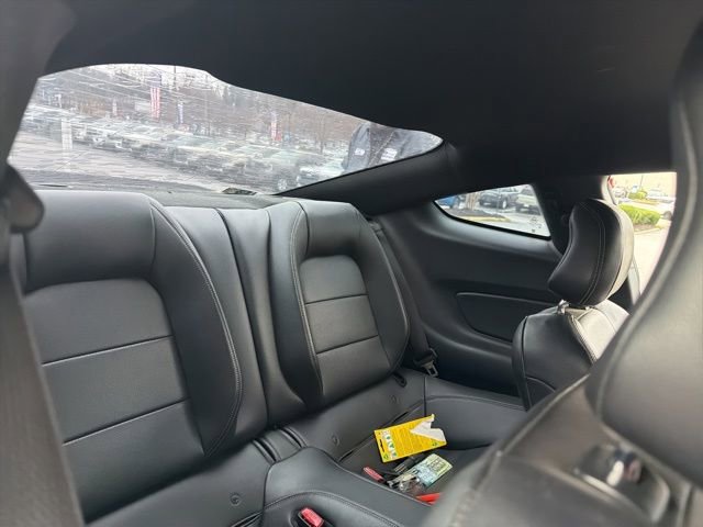 Used 2015 Ford Mustang GT Premium image 23