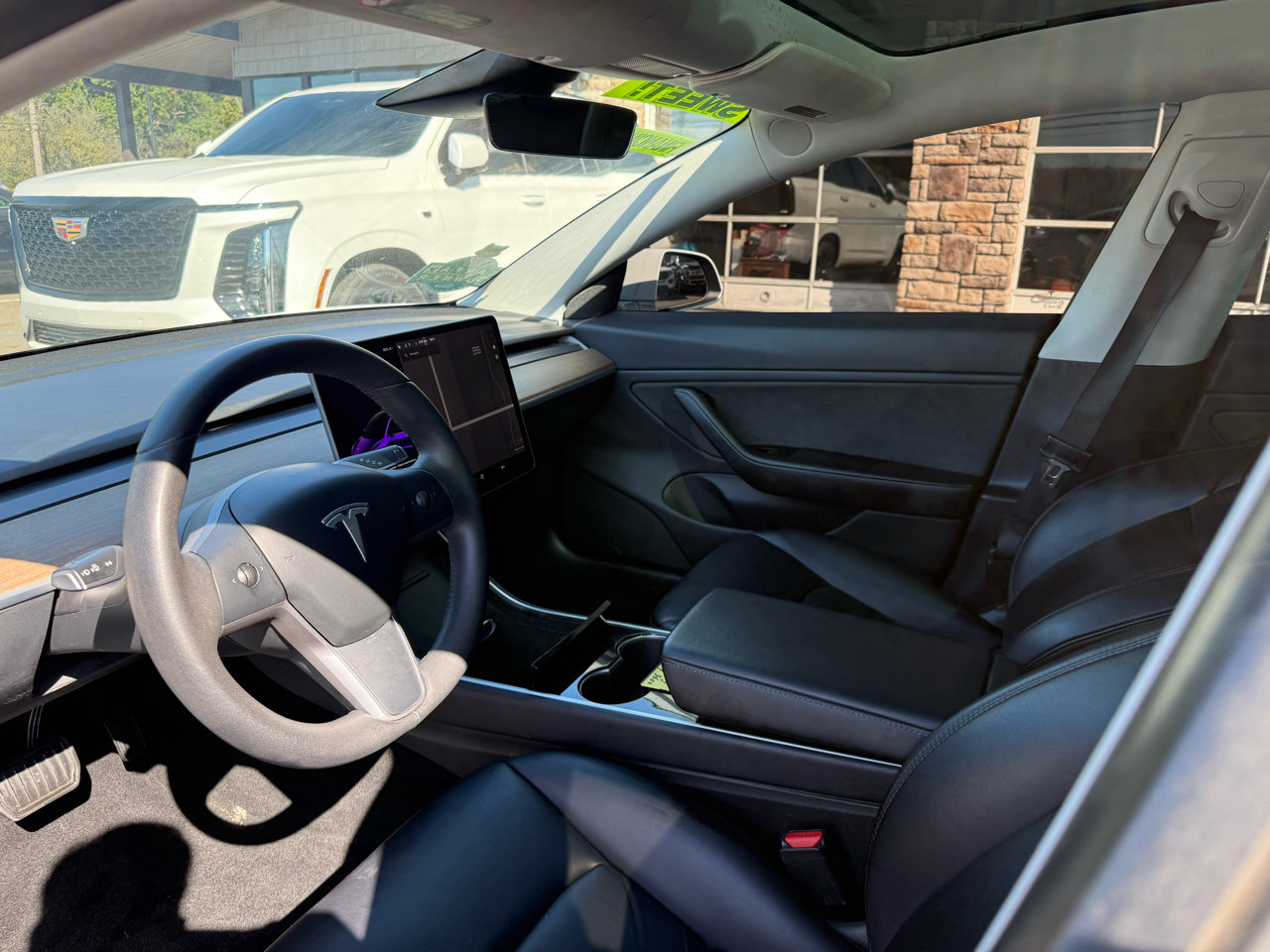 Used 2019 Tesla Model 3 Standard Range Plus image 9