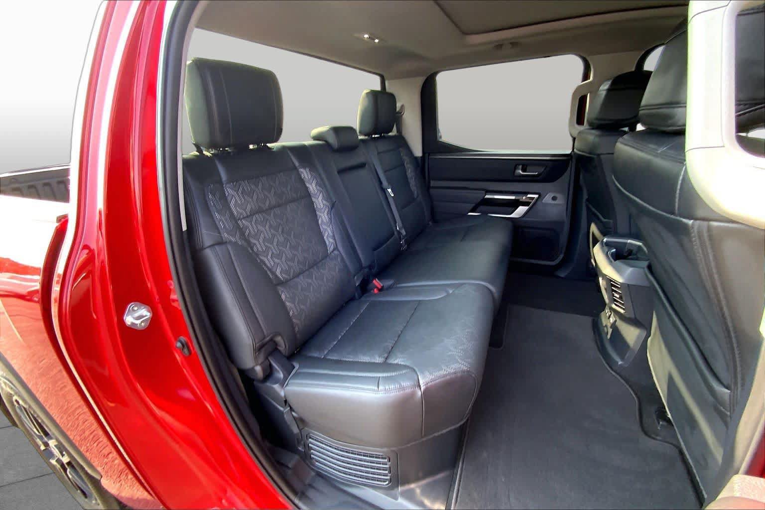 Used 2024 Toyota Tundra Limited AWD/4WD image 20