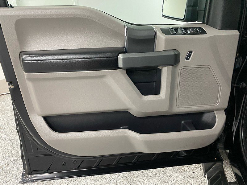 Used 2016 Ford F150 XLT w/ Equipment Group 302A Luxury AWD/4WD image 11