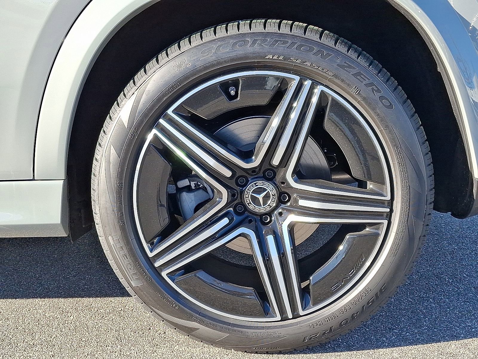 New 2026 Mercedes-Benz GLE 350 4MATIC image 5