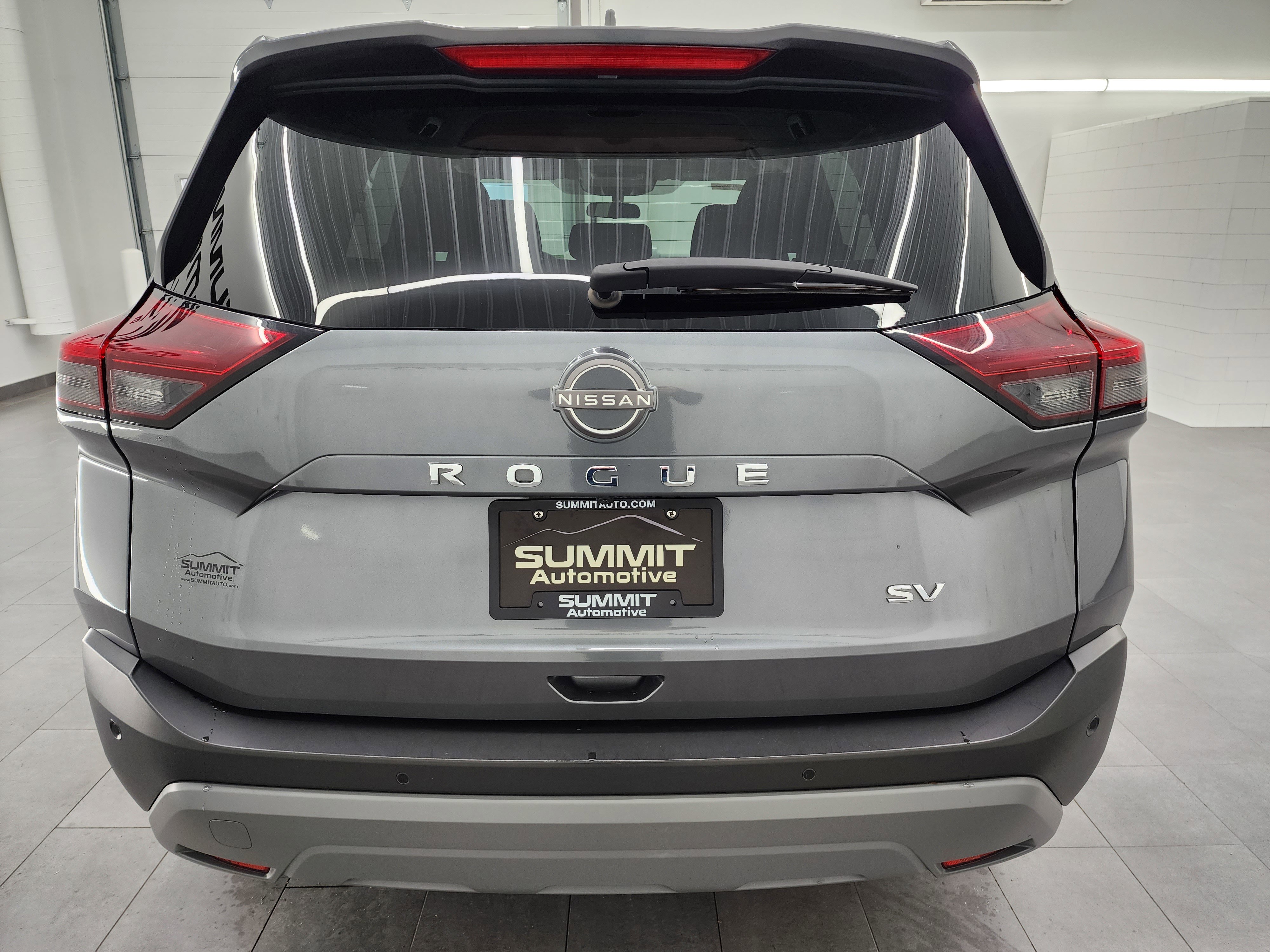 Used 2023 Nissan Rogue SV image 26