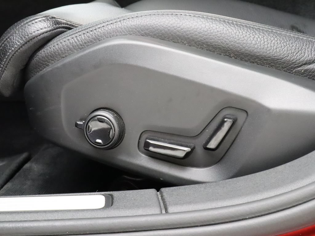 Used 2019 Volvo S60 T6 Inscription AWD/4WD image 14