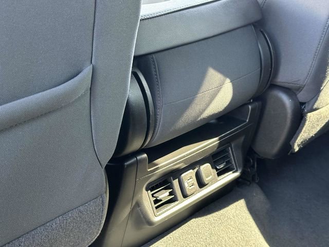 Used 2021 Chevrolet Silverado 1500 LT image 18