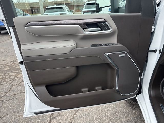 New 2026 Chevrolet Silverado 2500 LTZ w/ LTZ Premium Package image 9