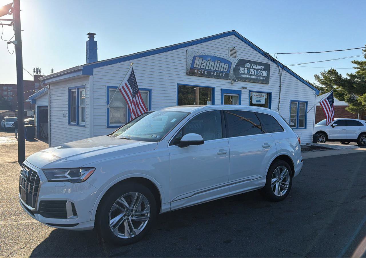 Used 2020 Audi Q7 2.0T Premium Plus w/ Premium Plus Package AWD/4WD image 2