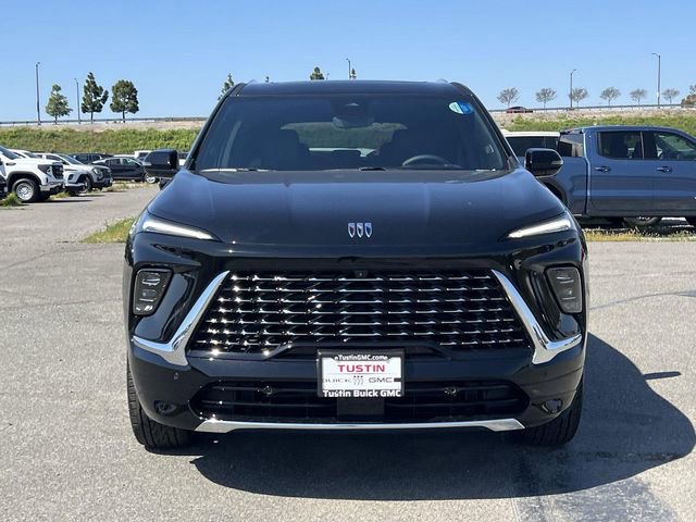 New 2026 Buick Enclave Avenir w/ Super Cruise Package FWD image 4