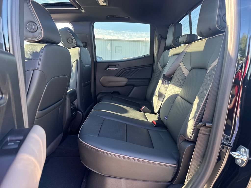New 2026 GMC Canyon Denali AWD/4WD image 12