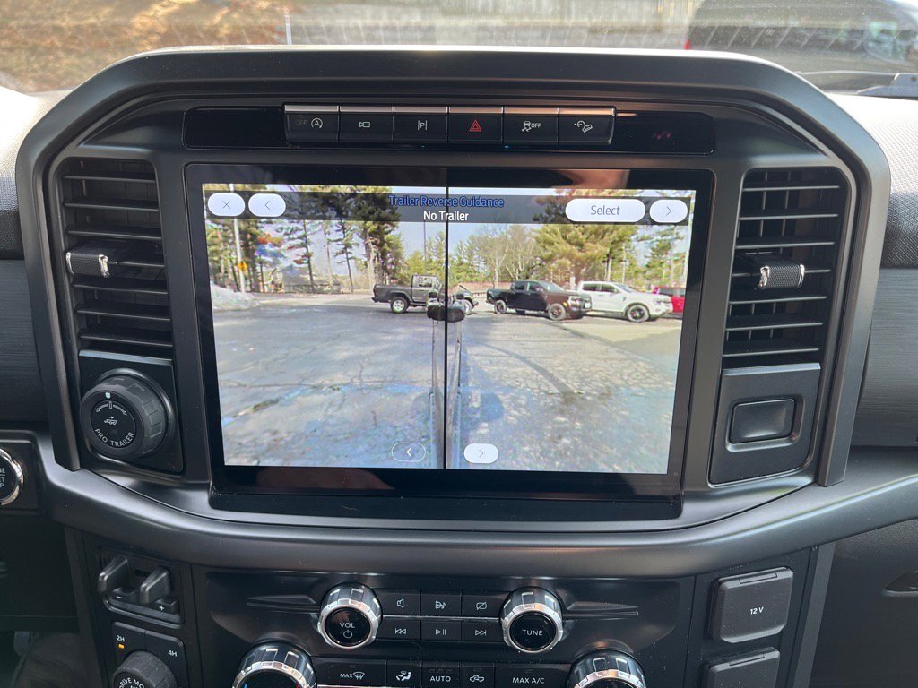 Used 2024 Ford F150 XLT w/ Equipment Group 302A MID image 30