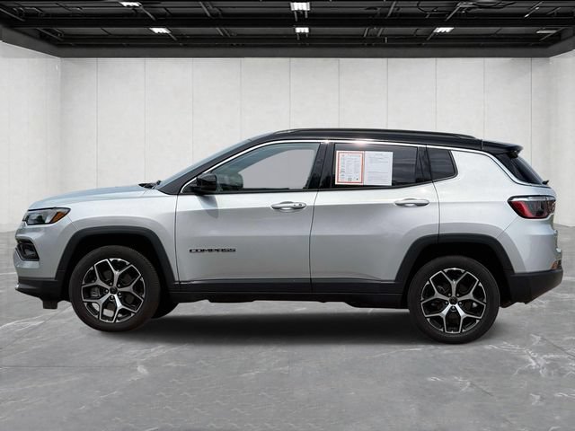 Certified 2025 Jeep Compass Limited AWD/4WD image 2