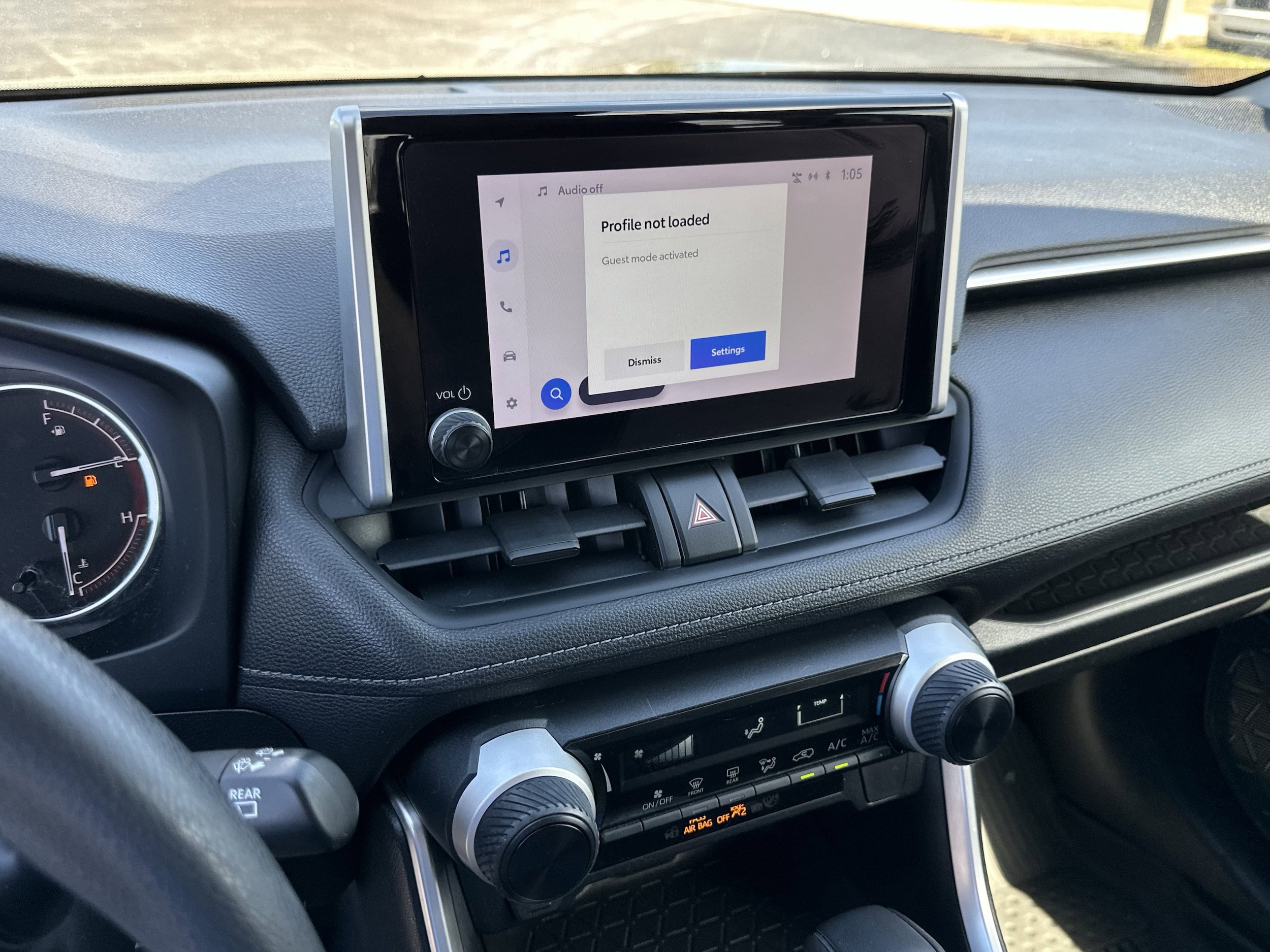Used 2023 Toyota RAV4 LE image 18
