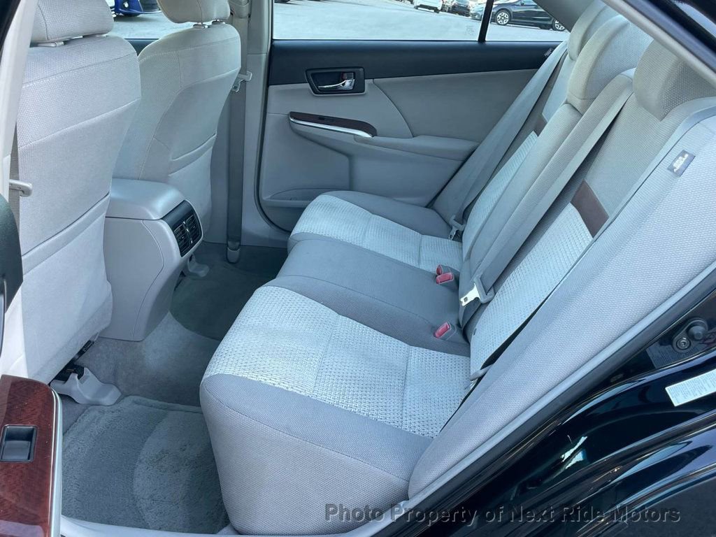 Used 2012 Toyota Camry XLE FWD image 8