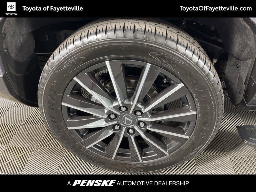 Used 2025 Lexus GX 550 w/ Accessory Package (Z1) AWD/4WD image 14