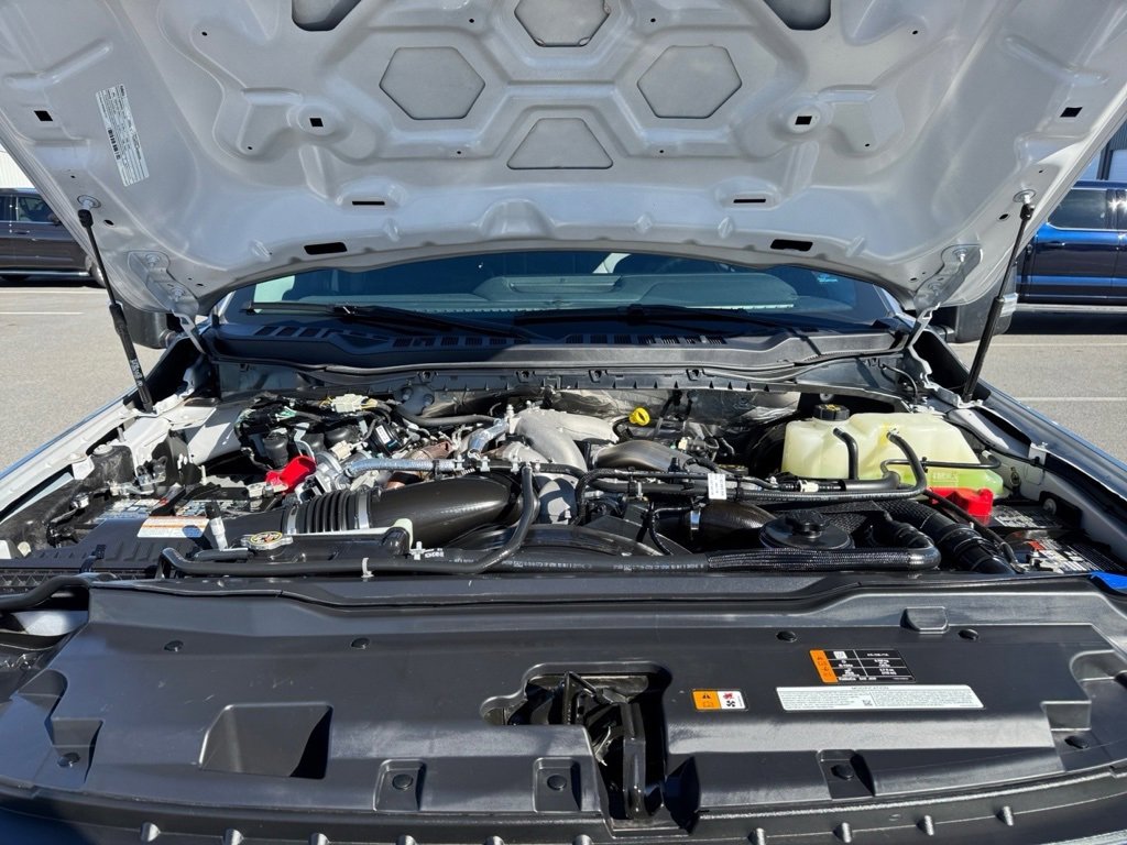 Used 2024 Ford F350 Lariat image 19
