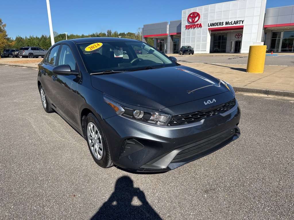 Used 2024 Kia Forte LX