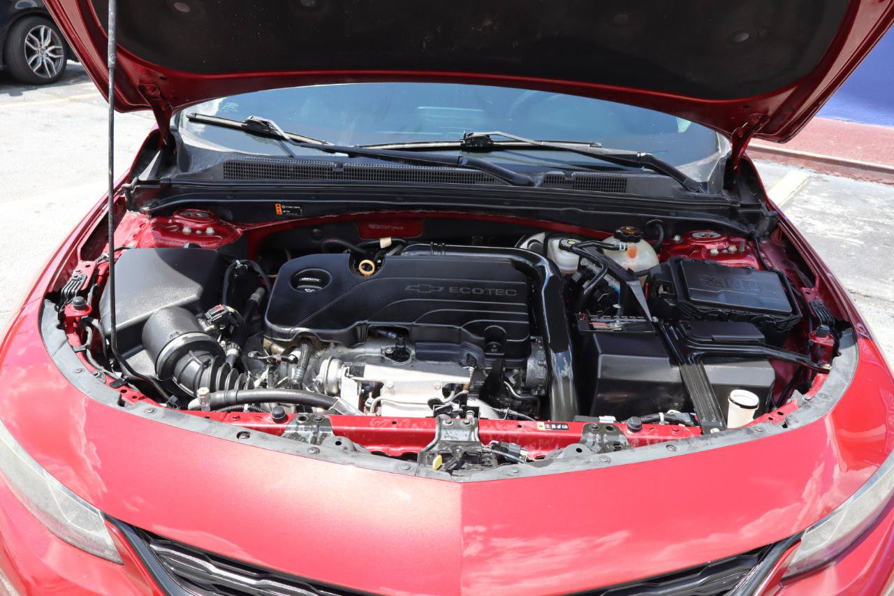 Used 2018 Chevrolet Malibu LT FWD image 32