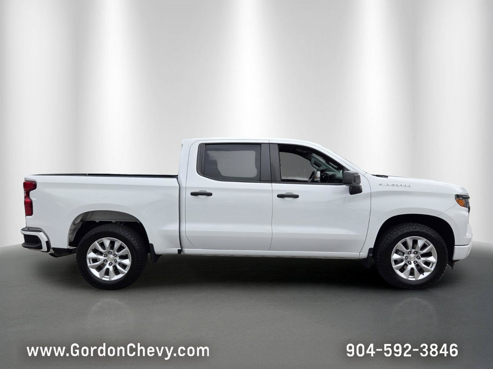 Used 2023 Chevrolet Silverado 1500 Custom RWD image 7
