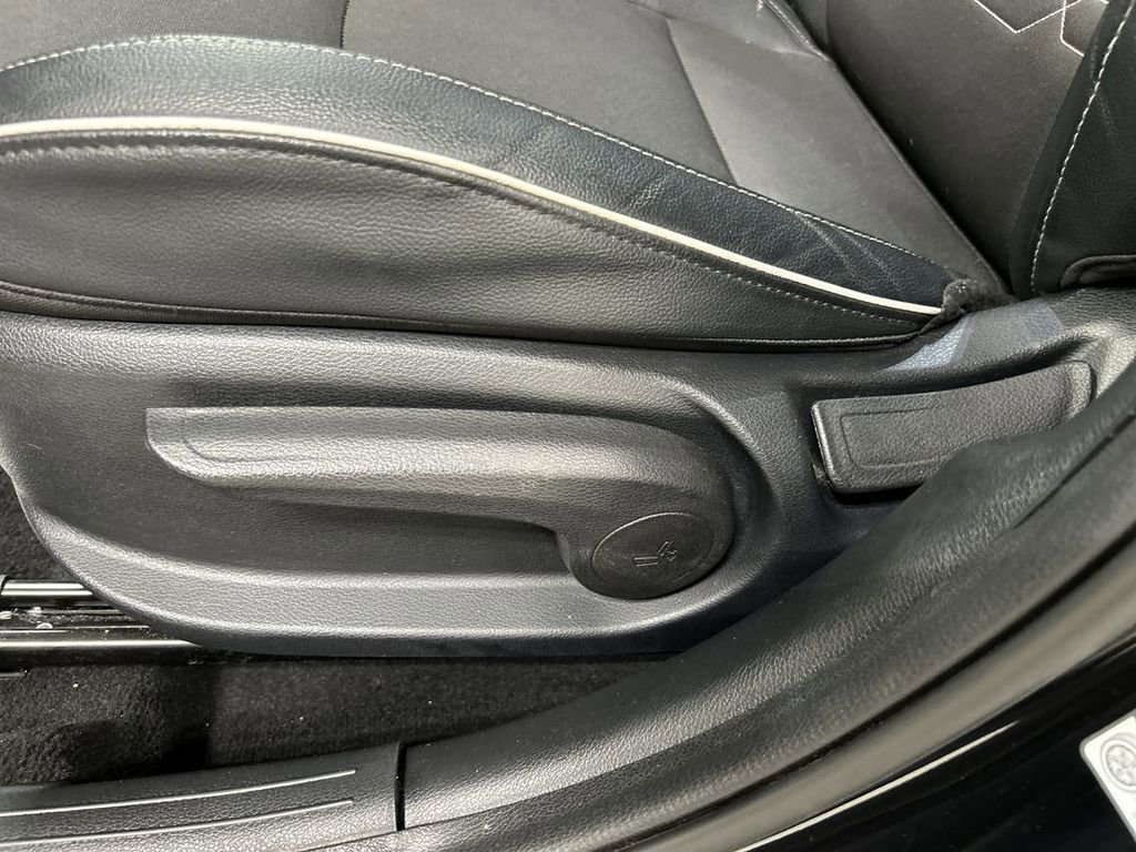 Used 2022 Kia Forte GT-Line w/ GT-Line Premium Package FWD image 10