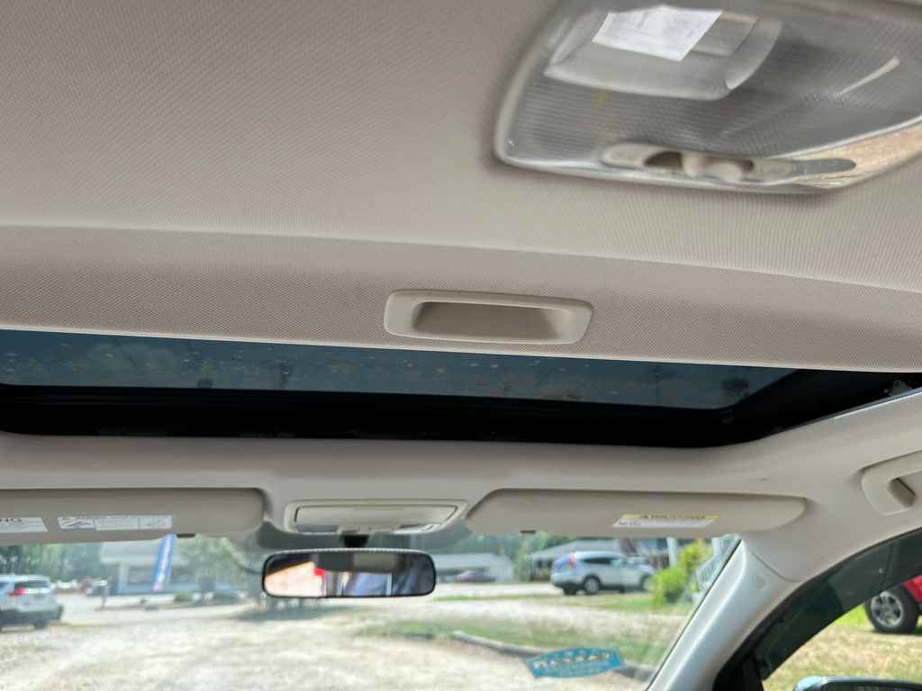 Used 2012 Honda CR-V EX-L image 12