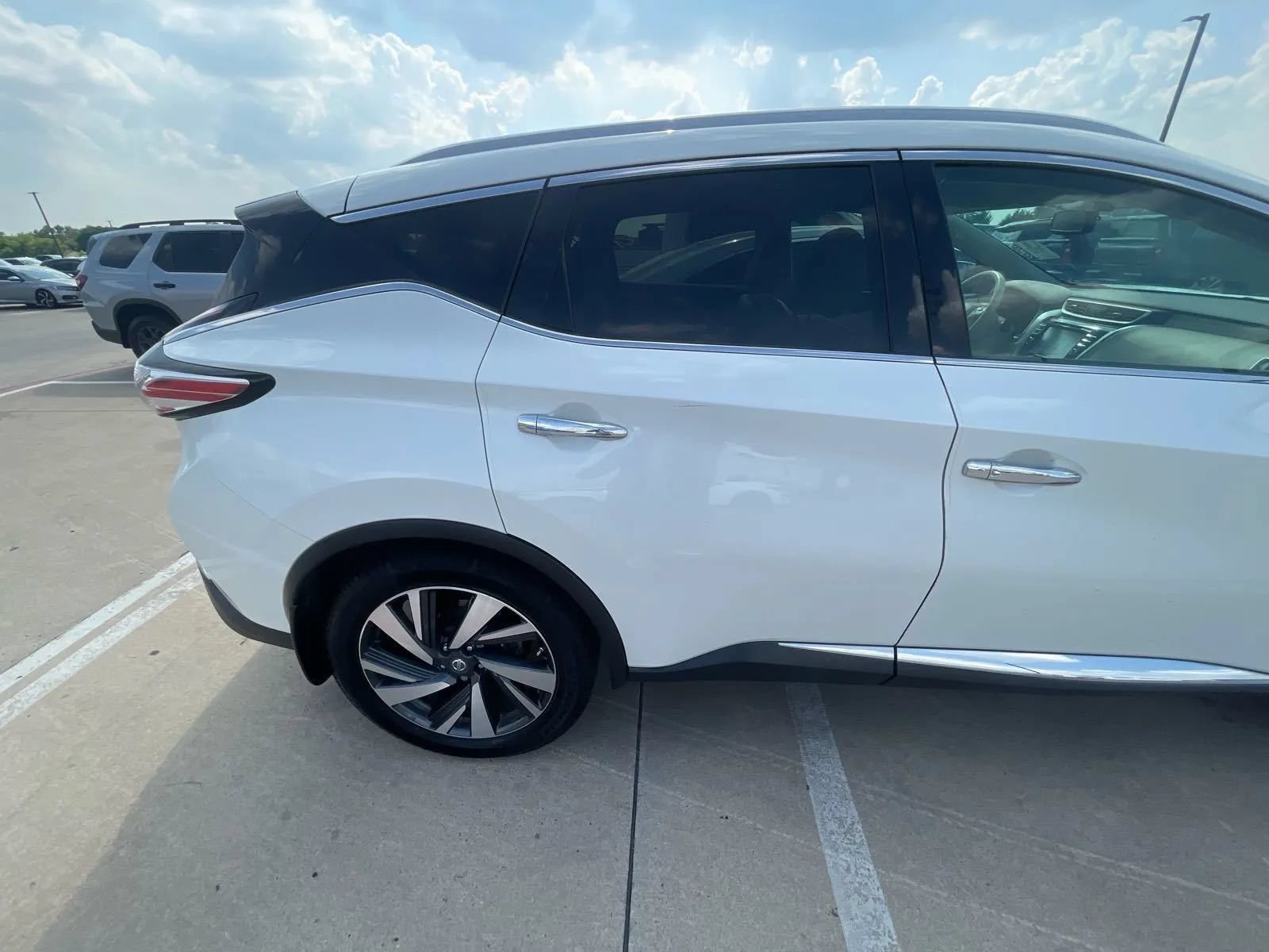 Used 2017 Nissan Murano Platinum w/ Platinum Technology Package FWD image 10