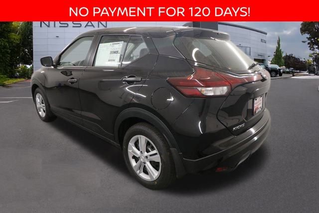 New 2025 Nissan Kicks Play S image 3