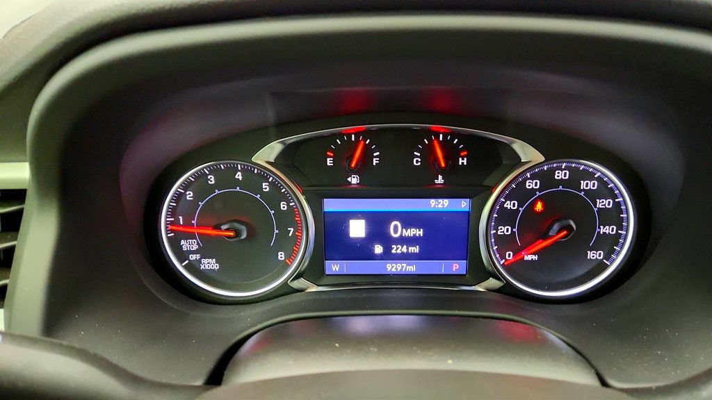 Used 2023 GMC Acadia SLE w/ Driver Convenience Package FWD image 14