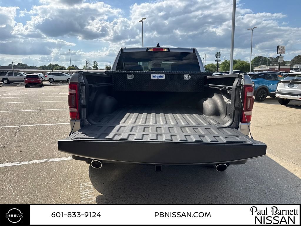 Used 2019 RAM 1500 Laramie image 13